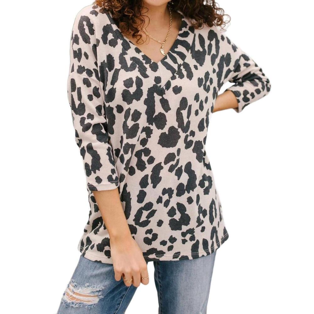 NEW REBORN J take a risk top in beige/leopard